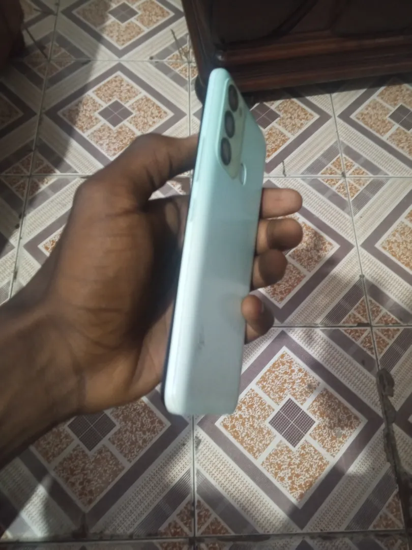 Itel s17