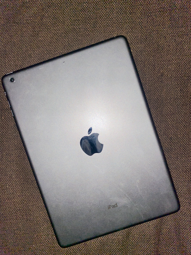 iPad disponible 125$