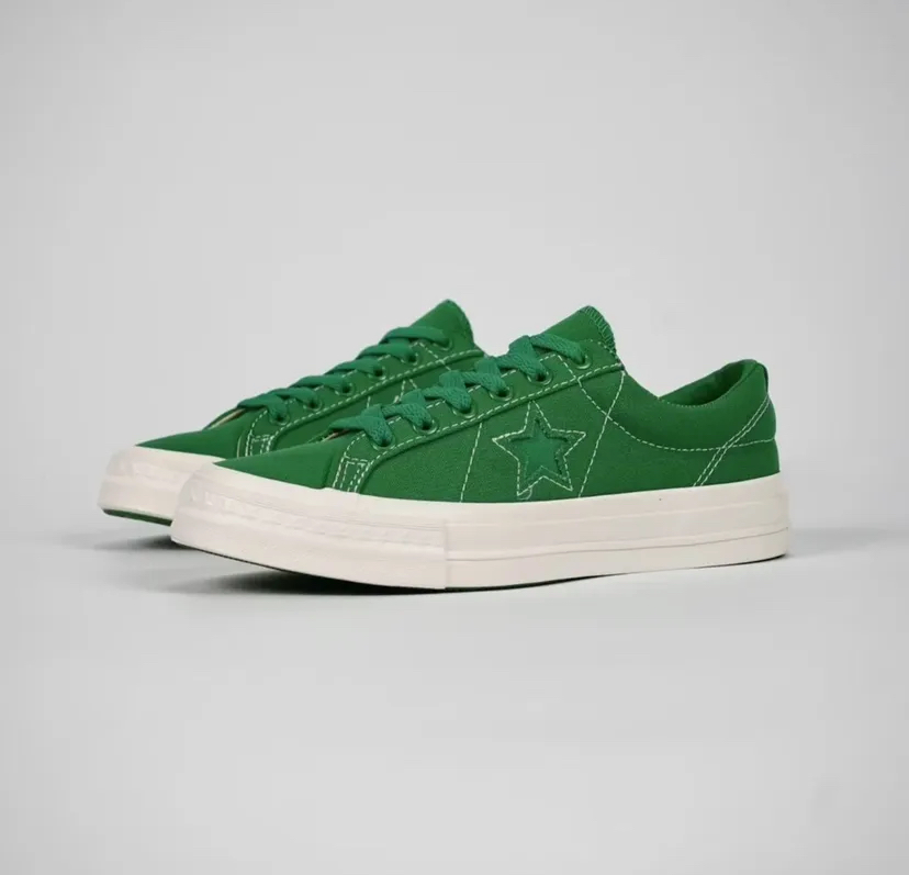 Converse One Star Pro