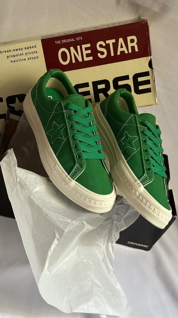 Converse One Star Pro