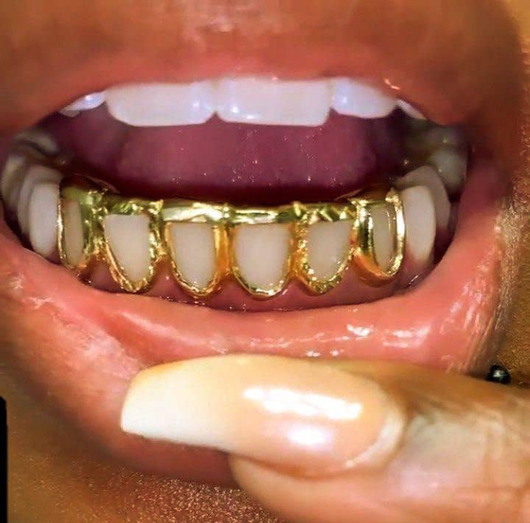 Grillz  + nen chains