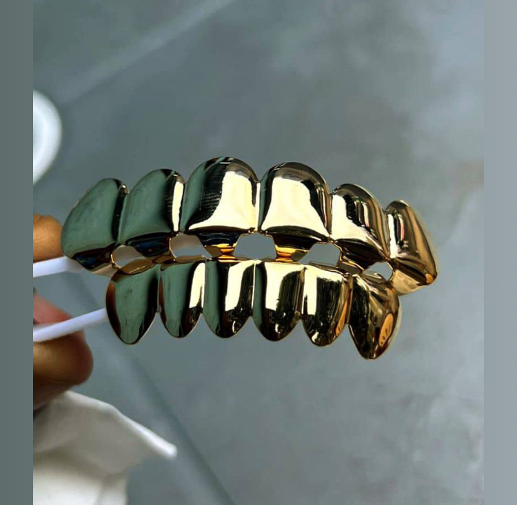 Grillz  + nen chains