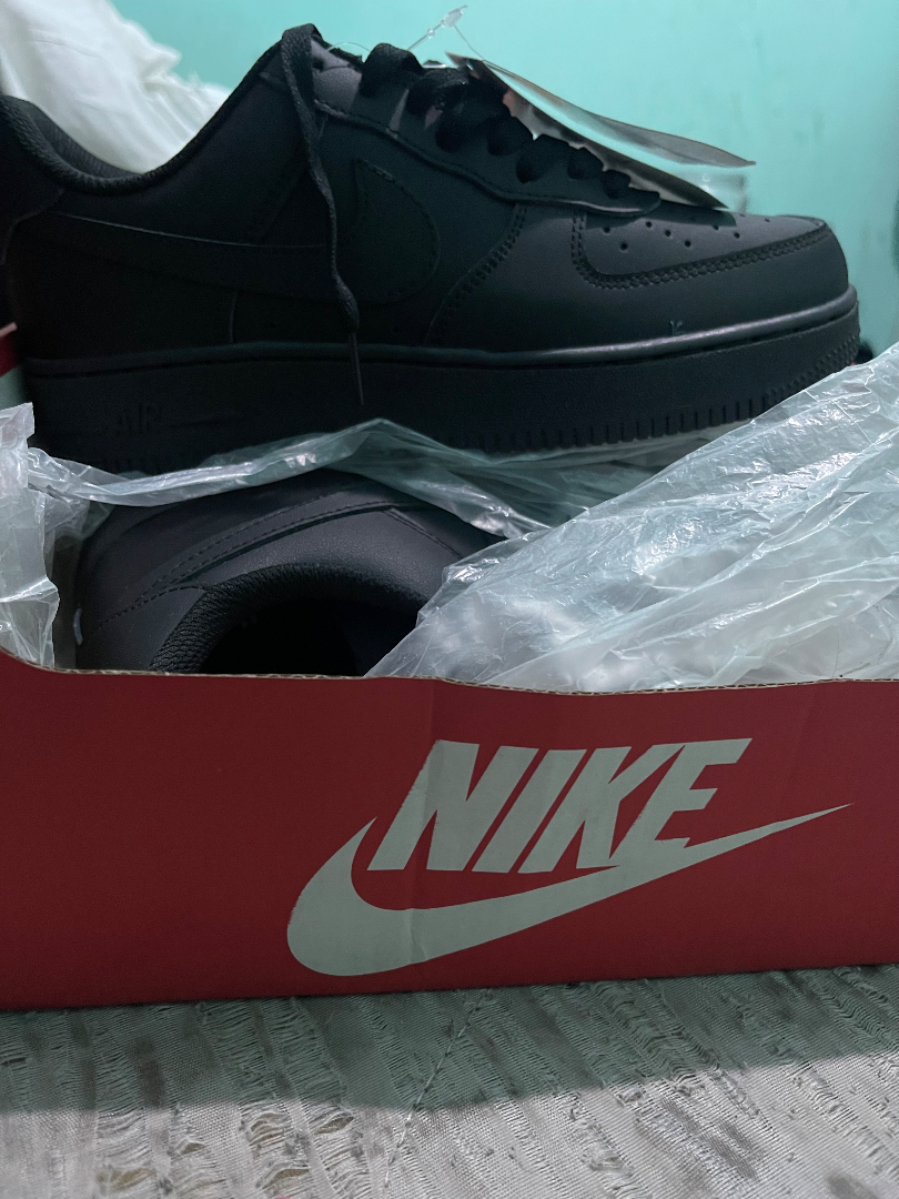 Air force one carton 🤲 et asics gg