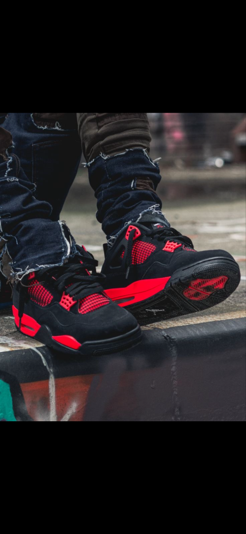 Jordan 4