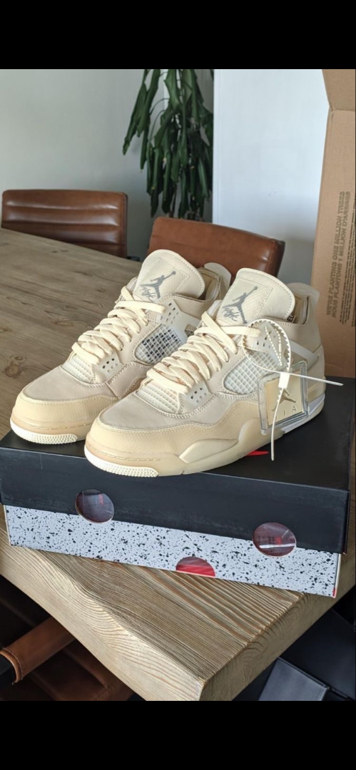 Jordan 4 off White