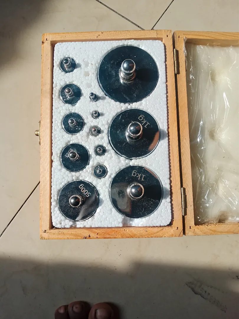 jeu de poids étalons ⚖️