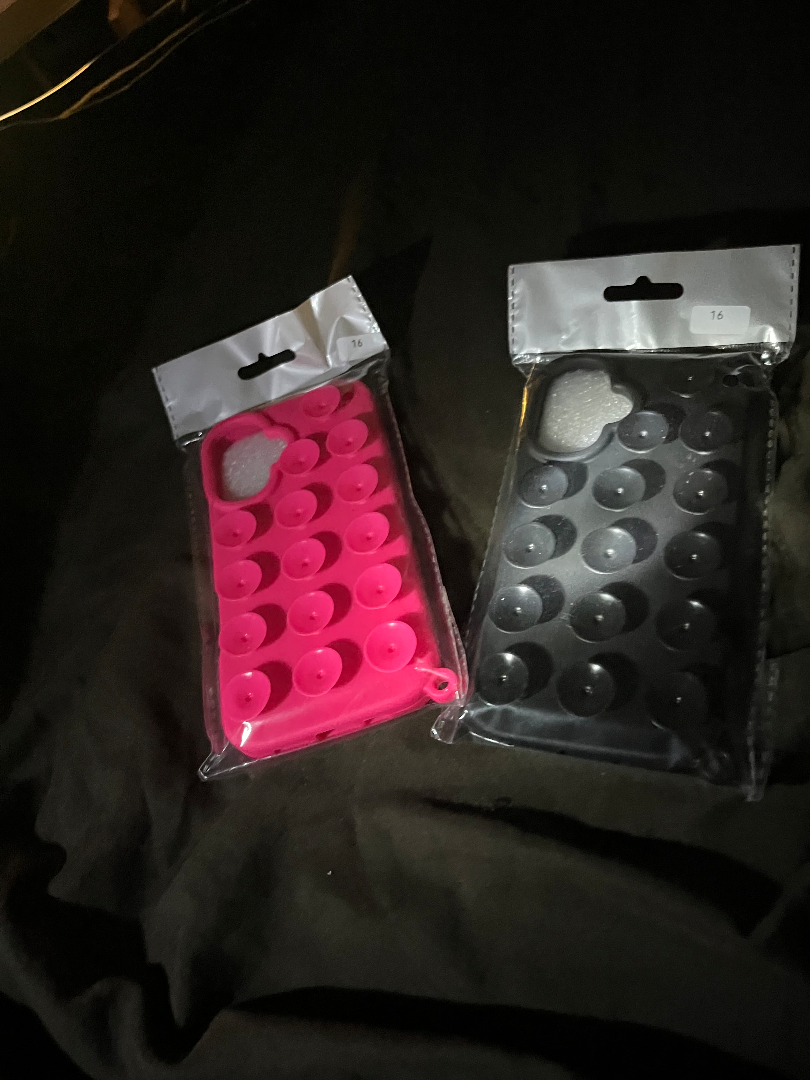 Pochettes iPhone disponible