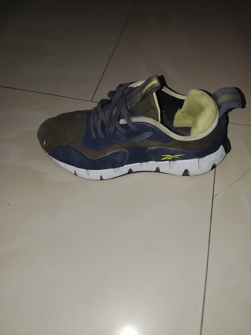 Chaussures sportswear Reebok à vendre