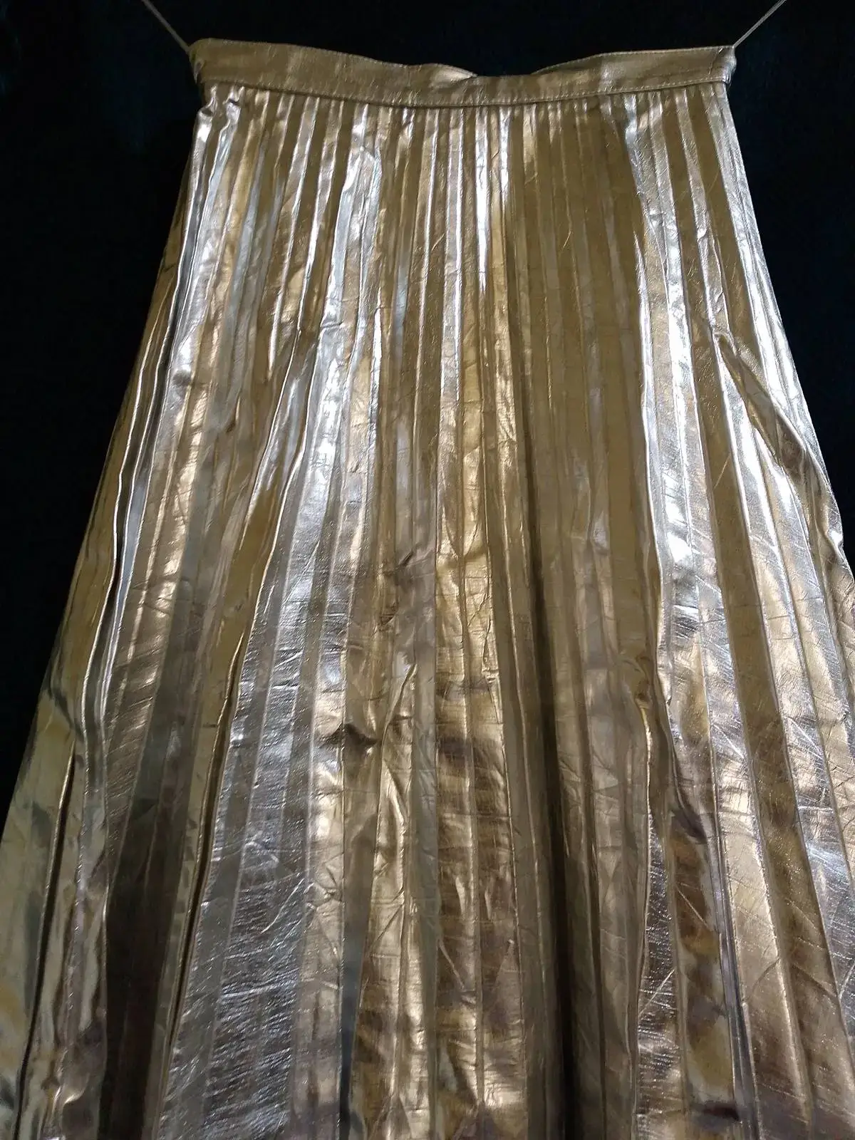 Jupe en cuire argentée