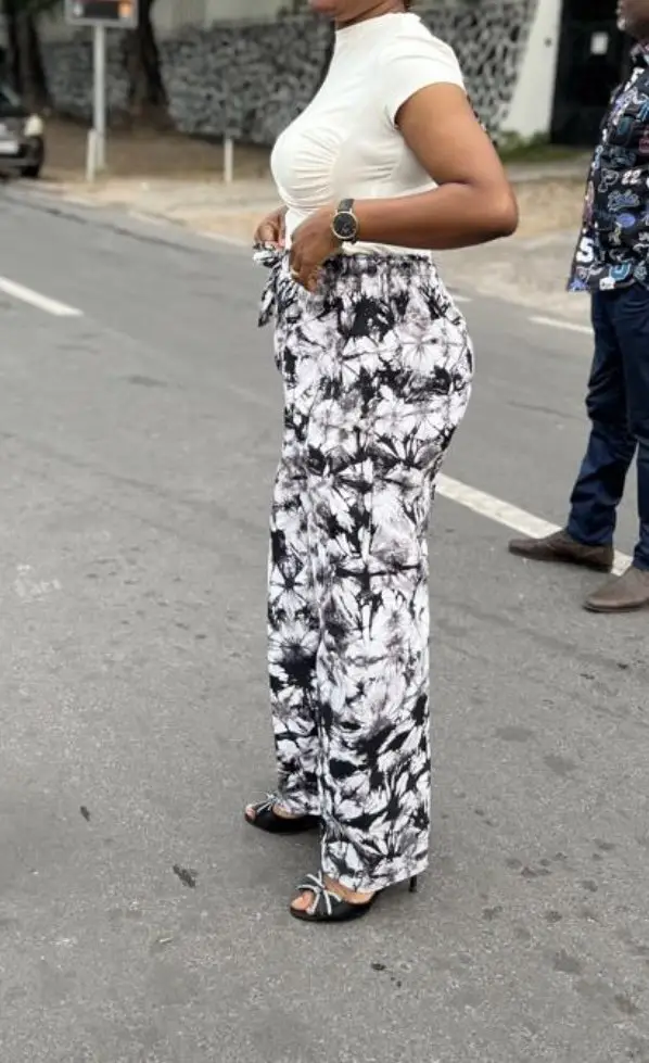 Pantalon et robe motif Ankara