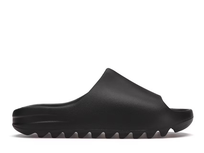 Yeezy Slide Noire